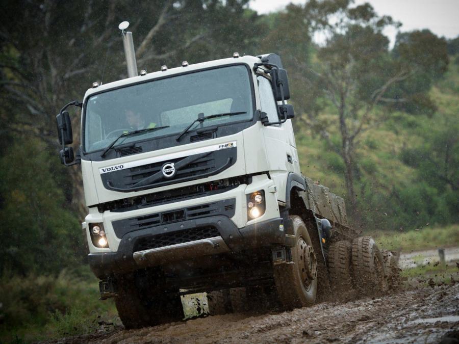  Volvo FMX 6x4 2010 года  (UK) (фото 3 из 3)